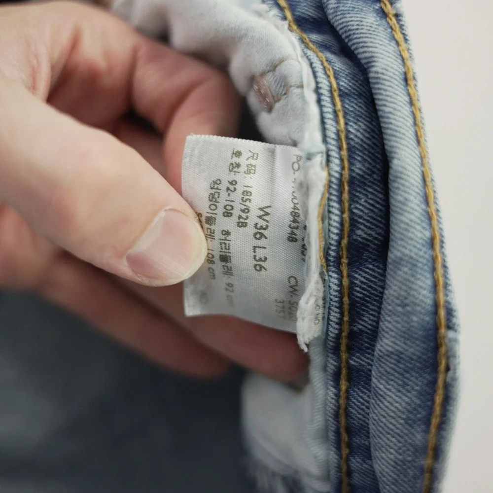 Levis 550 Relaxed Fit Tapered Leg Light Wash‎ Denim Jeans Mens 36x36